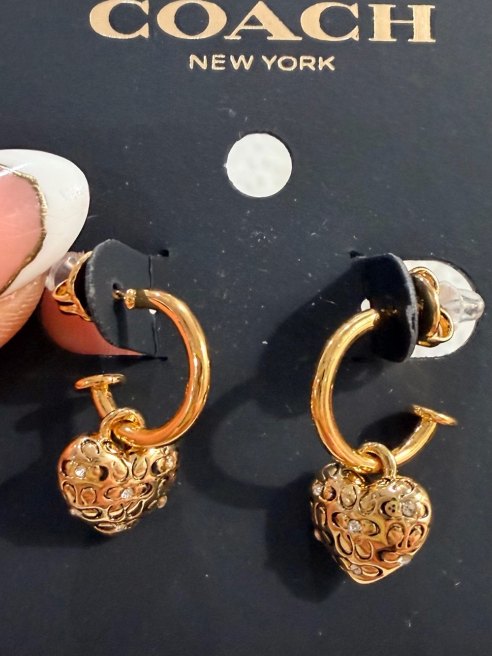 COACH Signature Quilted Heart Charm Huggie Earrings- New❣️ - Picture 4 of 5